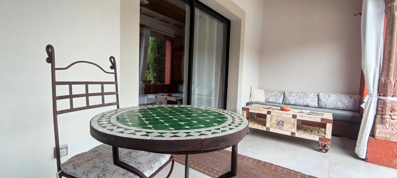 Couleurs Du Sud Bed & Breakfast Vallon-Pont-d'Arc Bagian luar foto